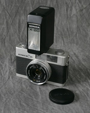 Konica C35-001