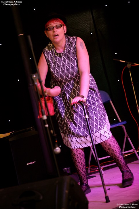 Razz Up-Steyning Festival-Betty Woz 'Ere-©Matthew J. Shaw Photographers-013